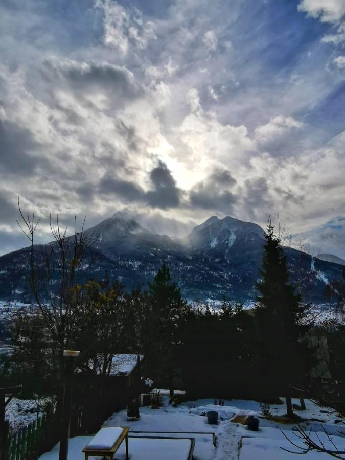 Chez Bear Bed & Breakfast Briancon  Bagian luar foto